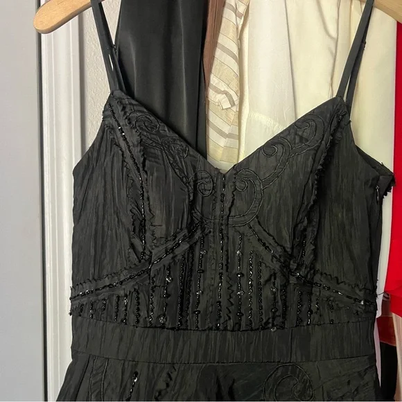 SUE WONG black vintage beaded sleeveless bubble hem mini dress